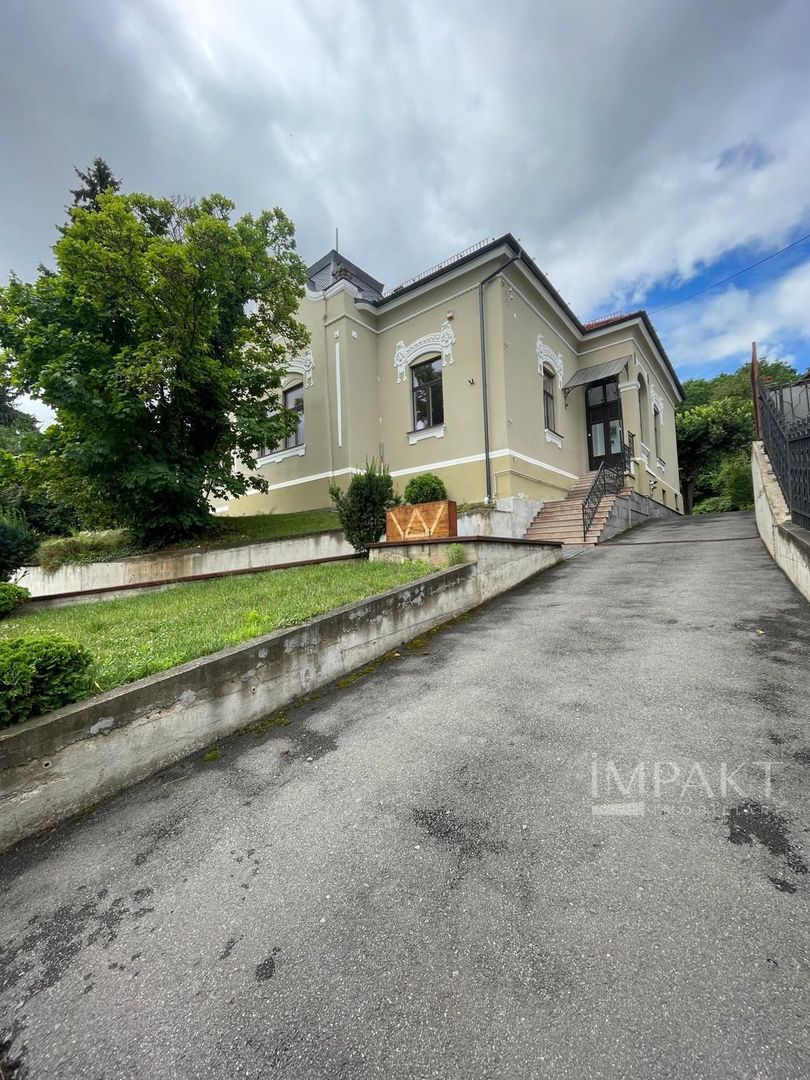 Casa superba ideala sediu firma! - Poză 2