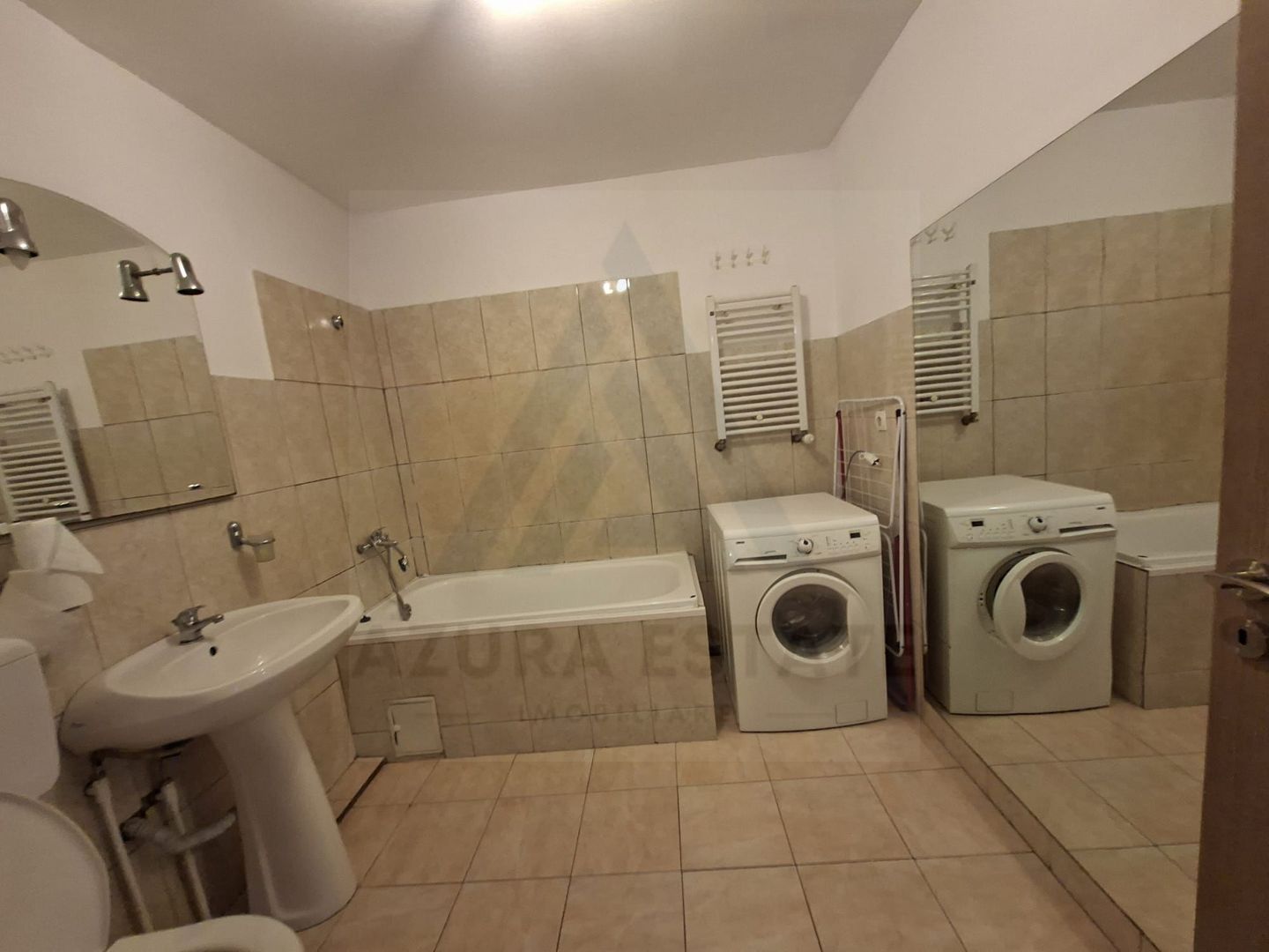 Apartament 3 camere 77 mp utili si parcare privata in zona Rahovei - Poză 4