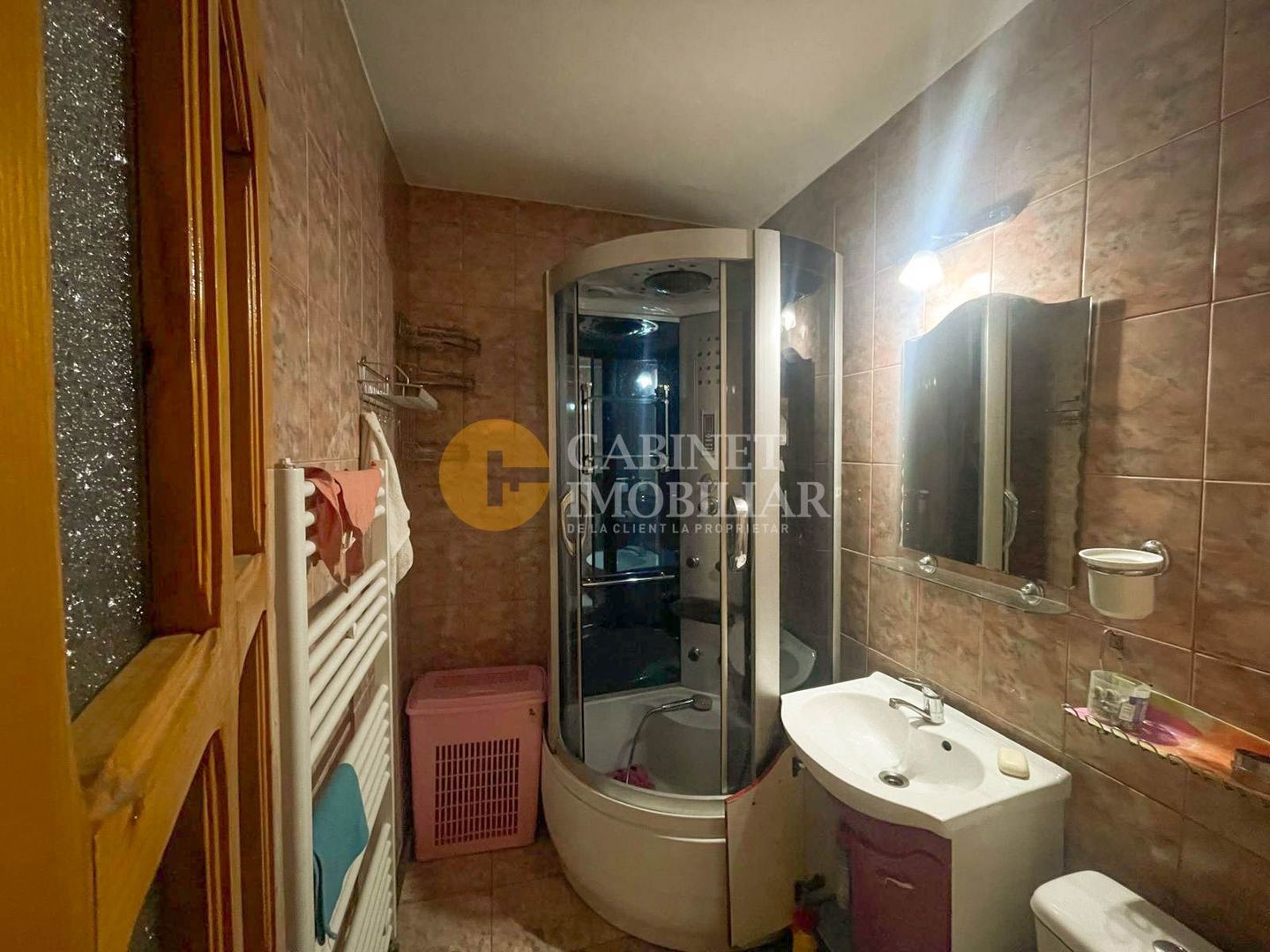 Apartament 3 camere decomandat zona Galata - Poză 6