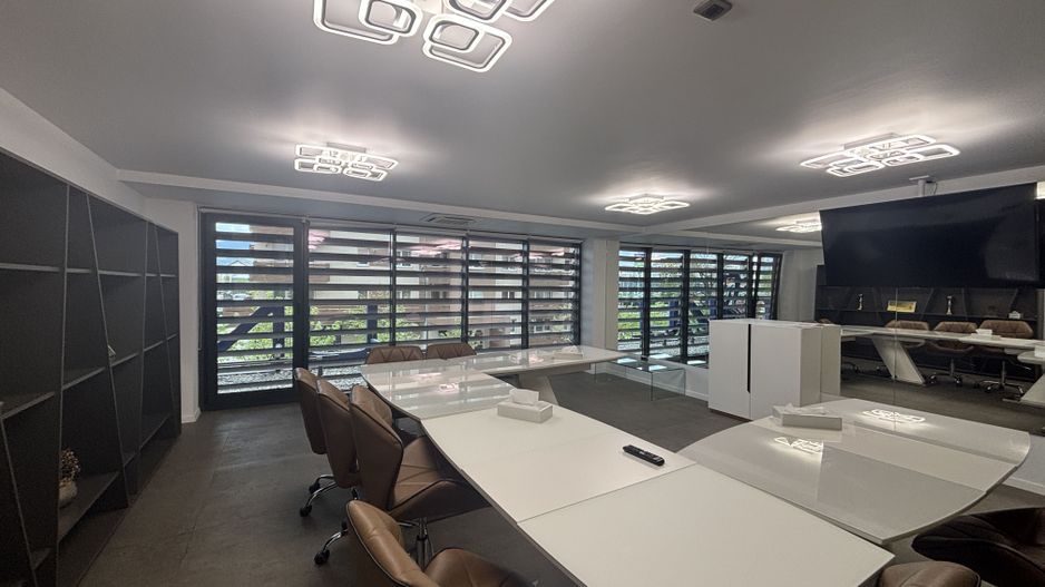 Spațiu de birouri 140 m² de închiriat –– proiect Urban Tractorul - Poză 2