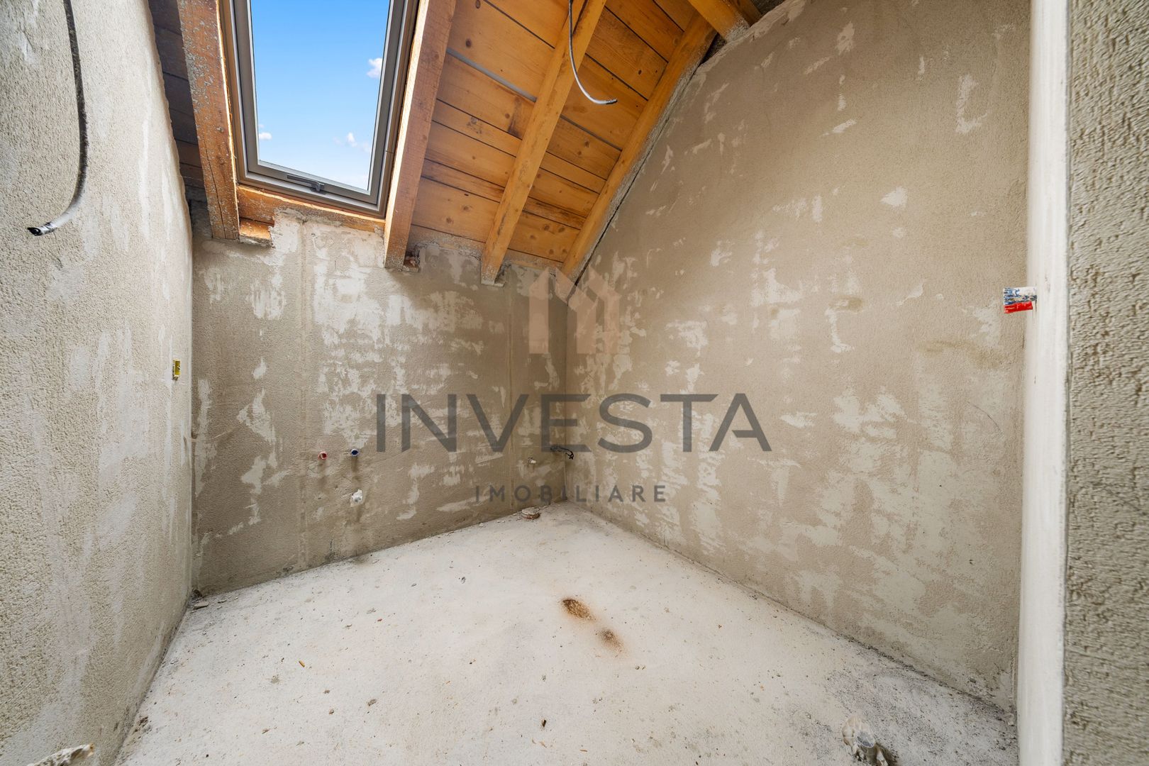 Casa individuala 256 mp utili, teren 2000 mp, Aiton, garaj dublu - Poză 16