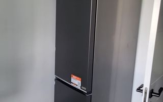 De inchiriat apartament cu 2 camere la Papadie, etaj 3, renovat, 550 E - Poză 20