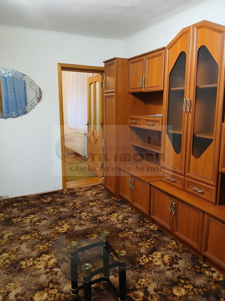Apartament cu 2 camere - Bvd Socola - 42 mp - 67.000 euro ! - Poză 2
