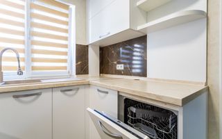 Vânzare, apartament, 3 camere, str. Petru Zadnipru, Ciocana - Poză 1