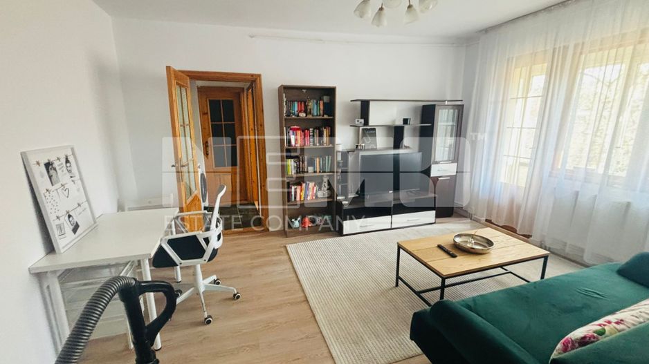 Apartament 2 camere de Inchiriat • Ultracentral • 400 Euro/luna - Poză 3