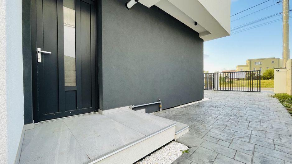 Duplex Ultramodern, impecabil executat | 4 dormitoare & 2 terase - Poză 6