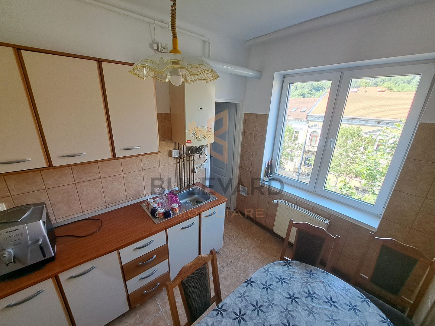 Apartament 2 camere, zona centrala, inceputul strazii Horea - Poză 17