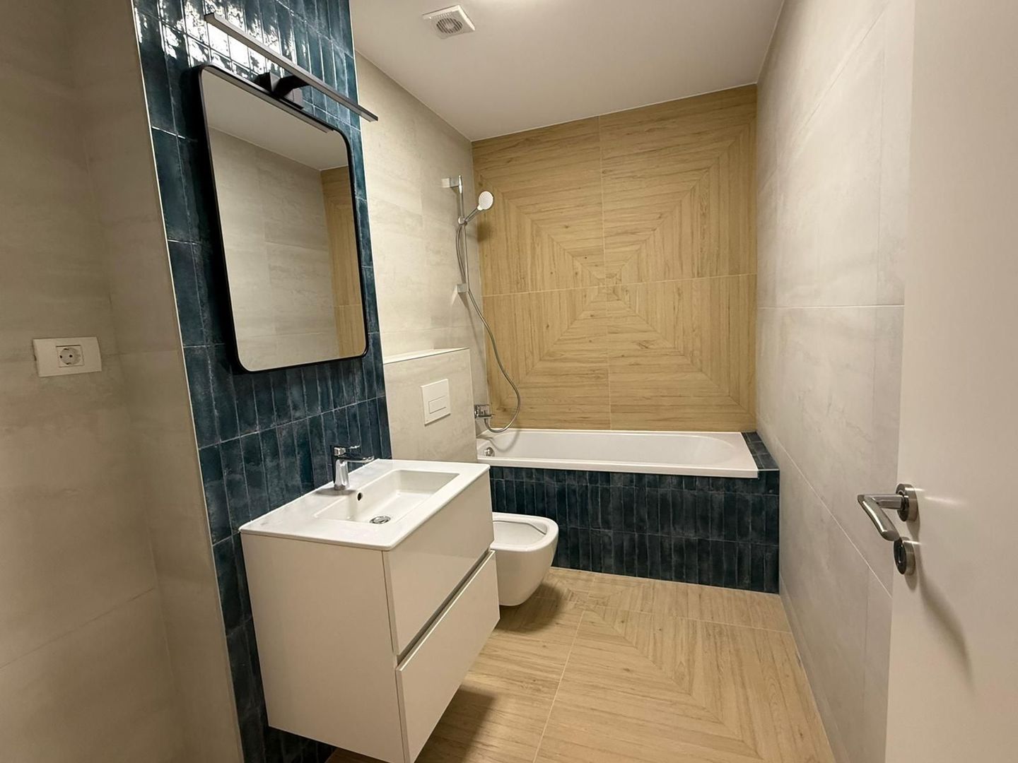 Apartament 1 camera . 40  mp Calea Aradului - Poză 3