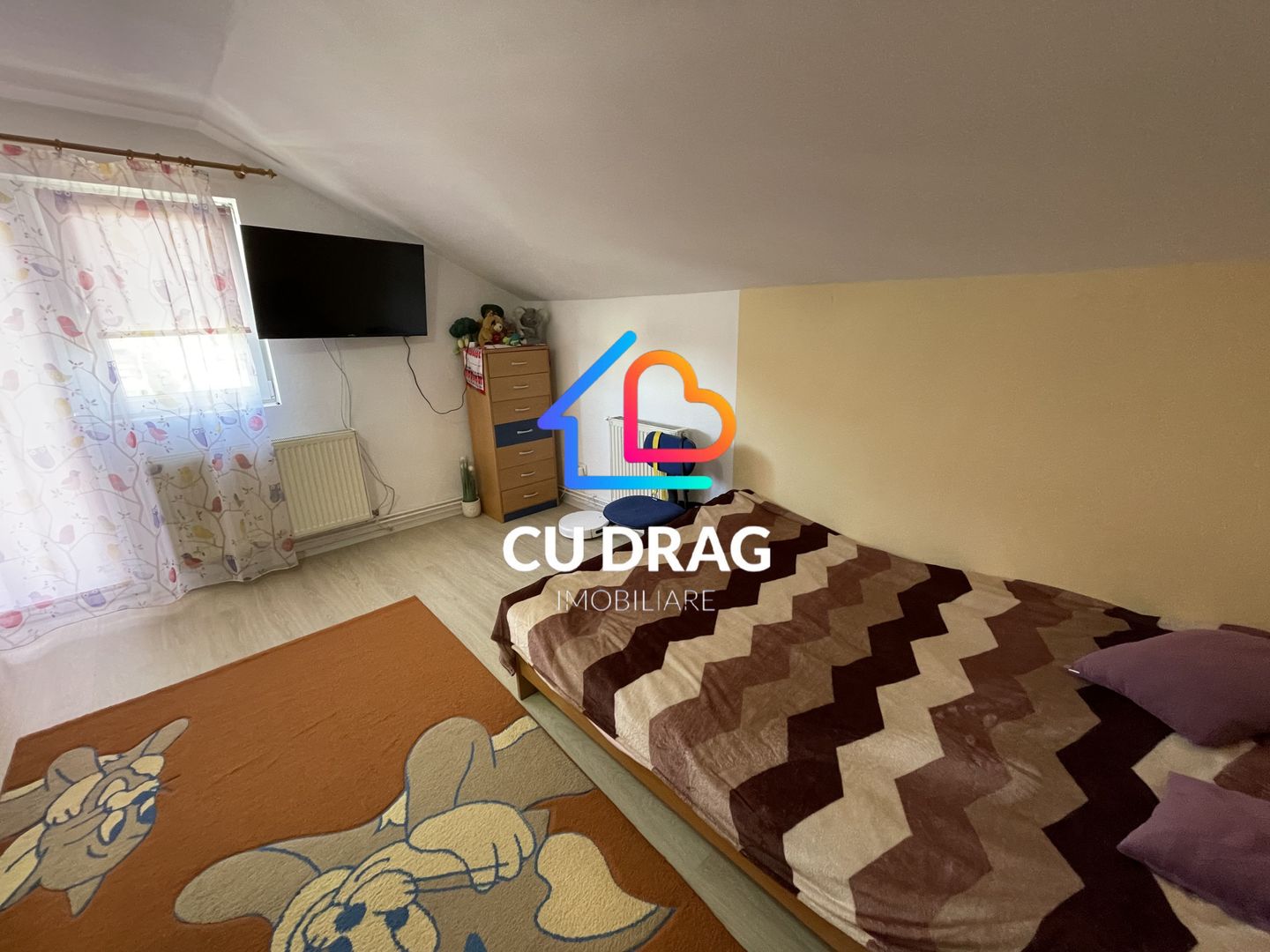 CASĂ SPAȚIOASĂ DE VÂNZARE ȘELIMBĂR - Poză 8