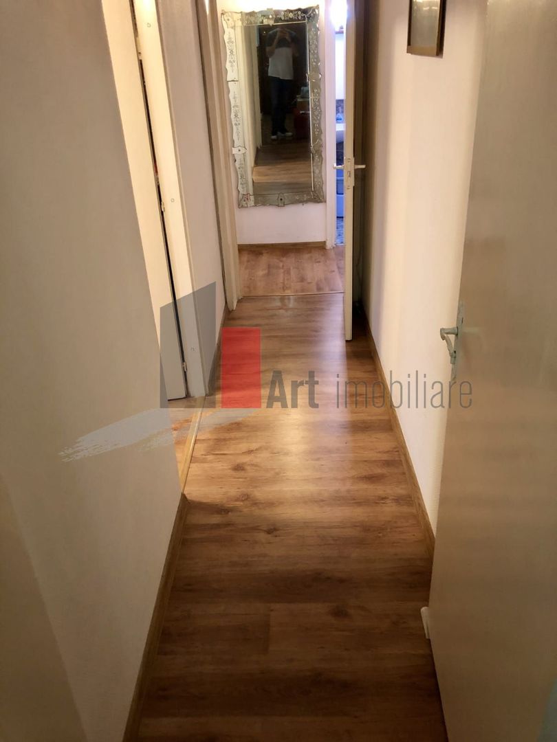 Vânzare apartament 3 camere Piața Sudului - Secuilor - Poză 9