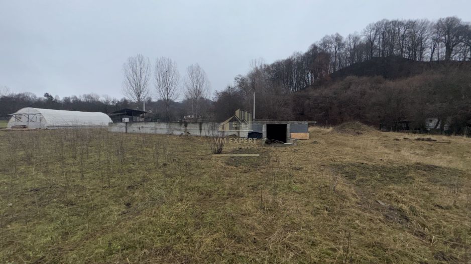 TEREN INTRAVILAN 2200 MP CAMPULUNG ARGES - Poză 32