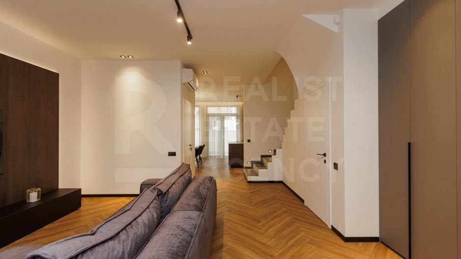 Chirie, apartament, 5 camere, str. Lacului, Centru - Poză 9