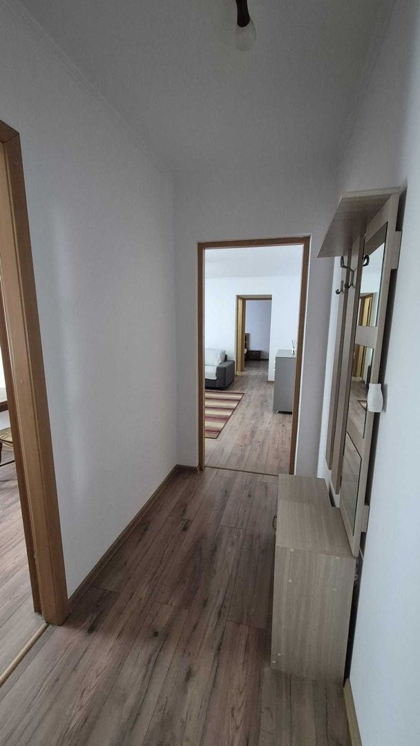 apartament de inchiriat - Poză 4