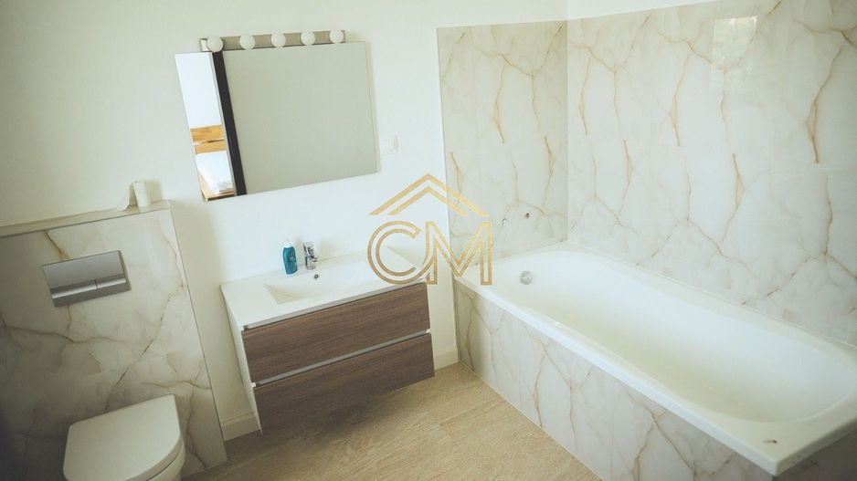 Casa 8 Camere- 3 Bai-316 MPU- Teren 581MP-Selimbar - Poză 10