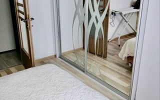 Apartament 3 camere - zona Tractorul - Poză 5