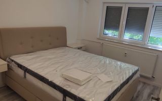 Apartament cu doua camere decomandat,  strada Turda - Poză 8