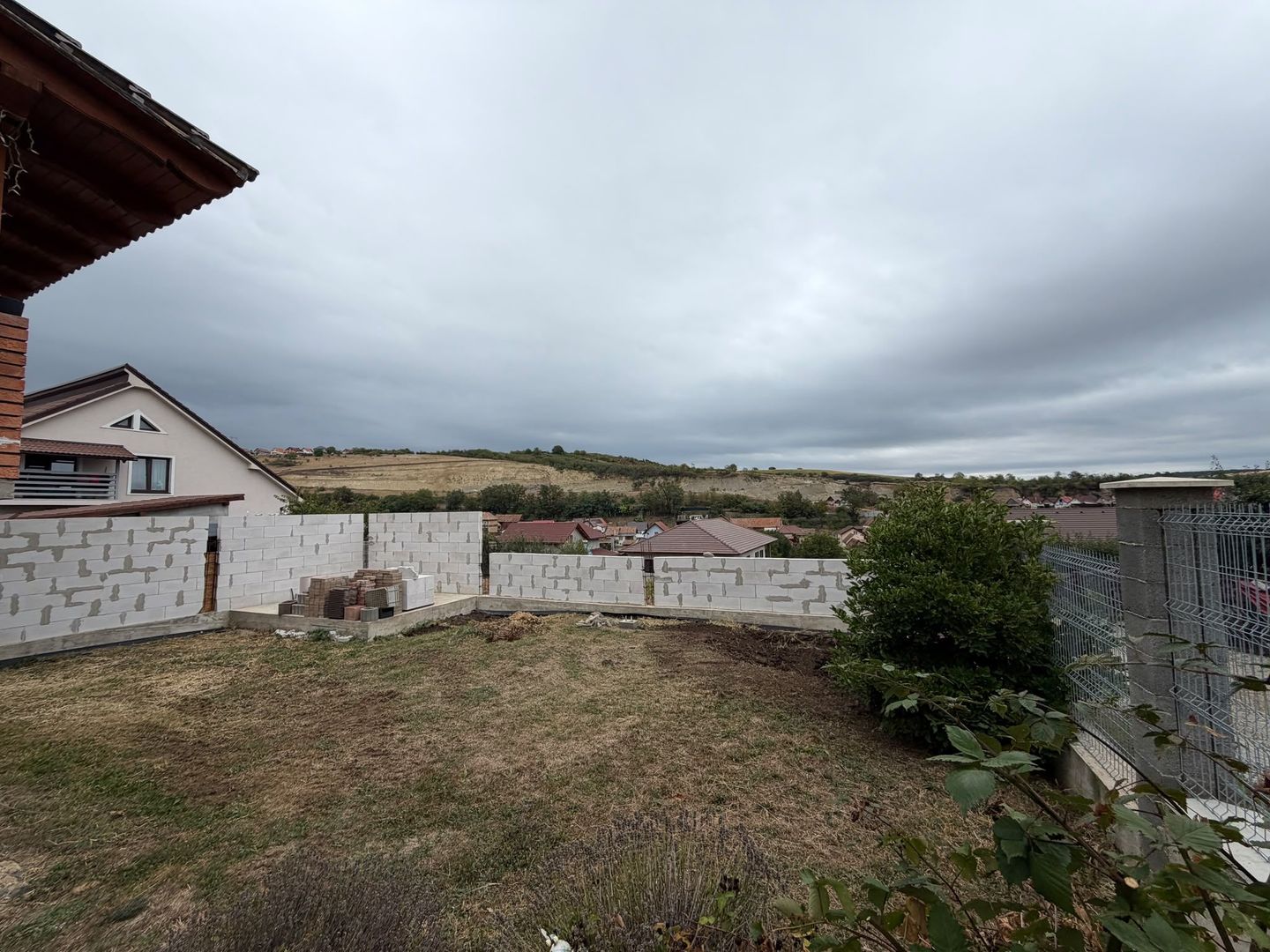 Casă de vânzare în Șura Mare, teren 334 mp - Poză 32