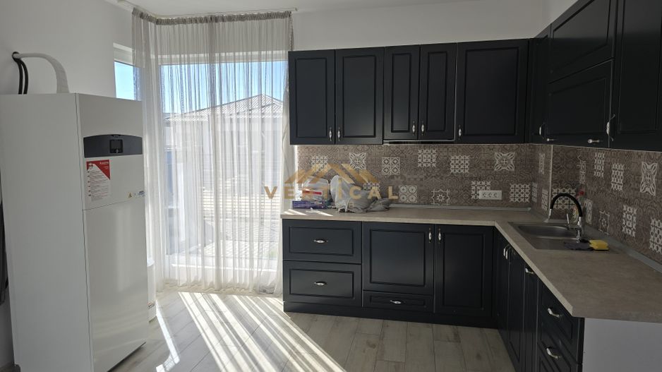 CASA VERDE | 3 CAMERE | COMUNA BERCENI - Poză 8