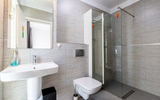 3 camere, Parcare, Buna Ziua, Grand Hotel Italia, LIDL, Pet Friendly - Poză 5