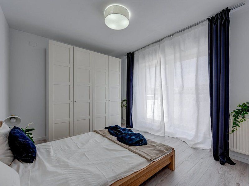 Apartament suberb in Piata Romana - Poză 4