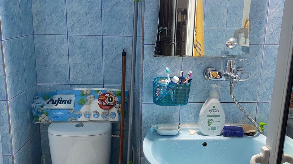 Închiriez ap. cu 3 camere ,et. 2, CraiovitaNouă - Poză 7