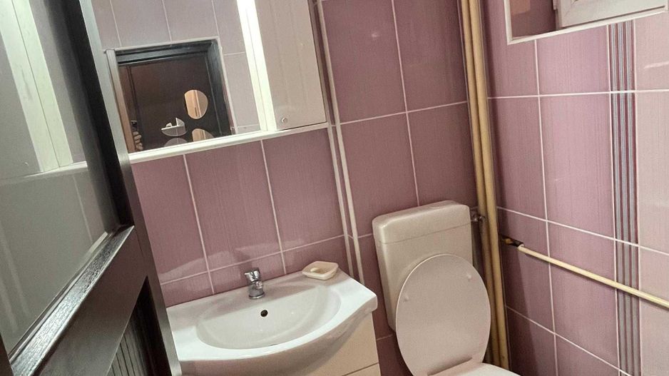 Apartamet cu 3 camere de închiriat - Poză 4