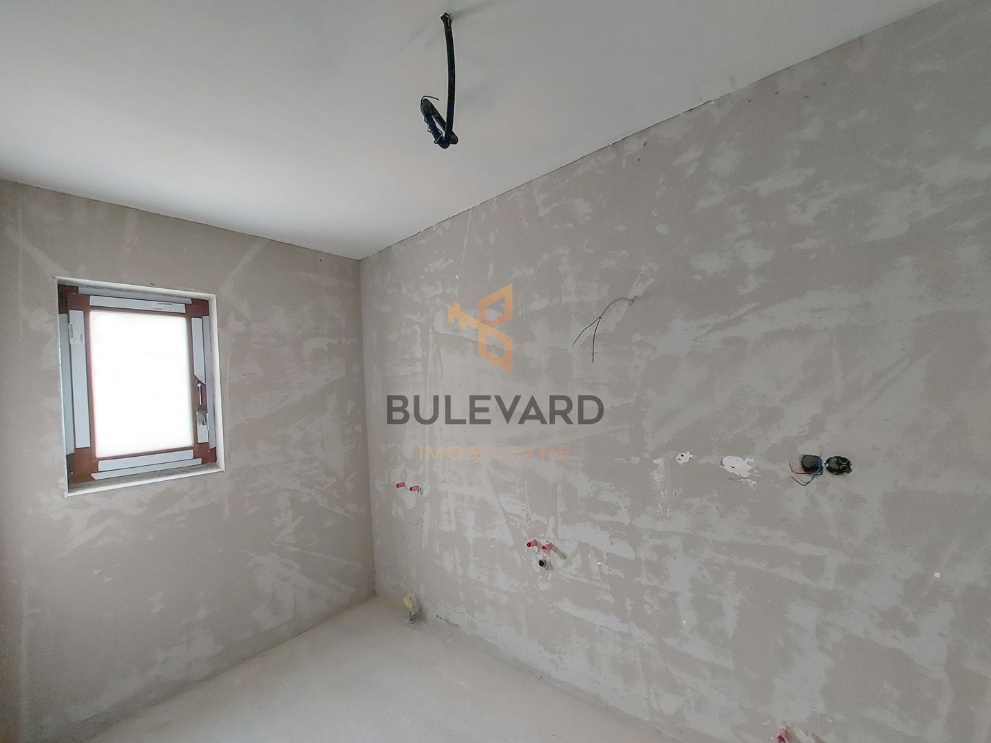 Casa de tip duplex , CF+ teren de 400 mp! - Poză 11