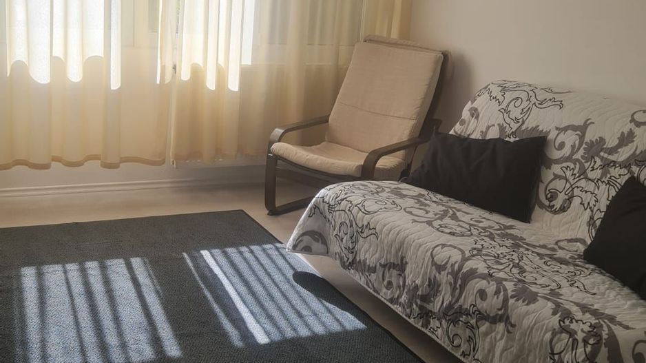 🔑 Vanzare apartament 2 camere, Titan – Chiar lângă Metrou 1 Decembrie 1918 - Poză 2
