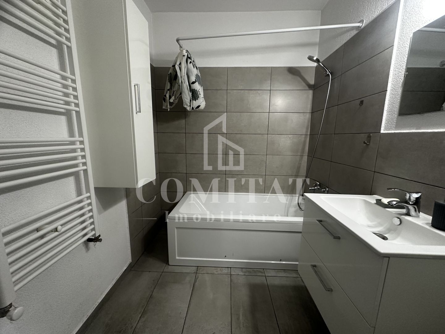 Apartament 2 camere | Loc de parcare | Zona Eroilor-Floresti - Poză 13