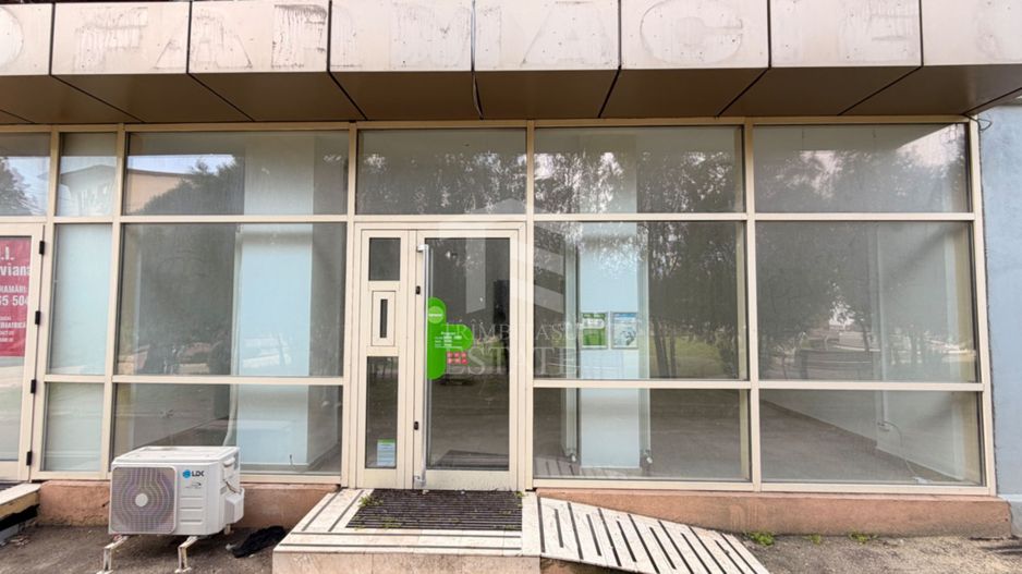 DE INCHIRIAT | SPATIU COMERCIAL | 166 MP - Poză 2