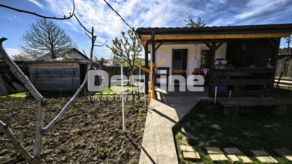 Casă 4 camere și 720 mp teren + beci și anexe - Poză 5