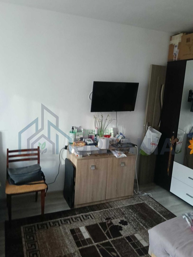 Apartament cu 2 camere, renovat, în cartierul Alexandru cel Bun, Iași - Poză 7