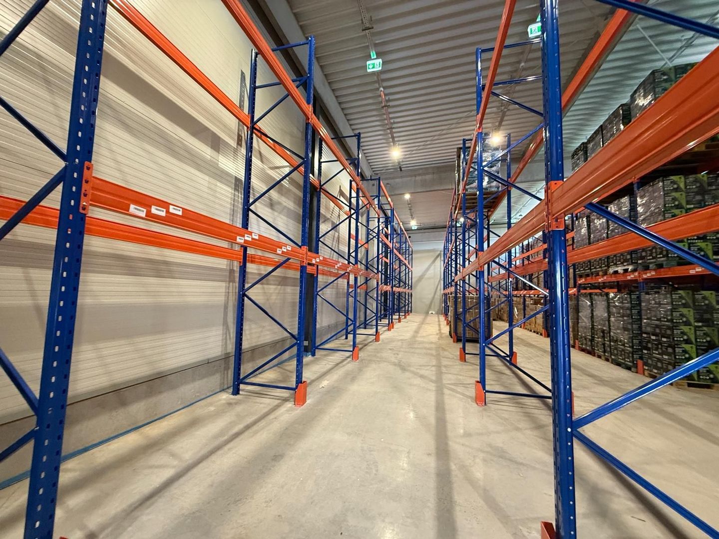 Ansamblu industrial format din 9 hale de vânzare – Popești-Leordeni - Poză 11
