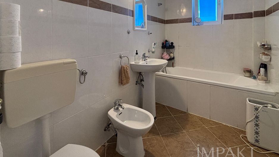 Apartament 3 camere - 5 minute de Piața Cipariu - Poză 5