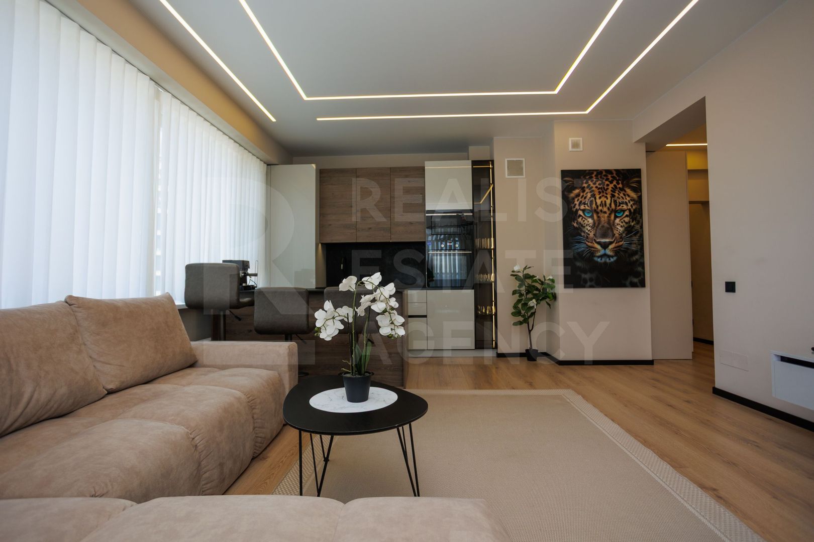 Vânzare, apartament, 3 camere, str. Bogdan Voievod, Rîșcani - Poză 1
