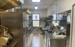 Spațiu comercial, Central, Martirilor Deportați colț Iului Maniu - Poză 10