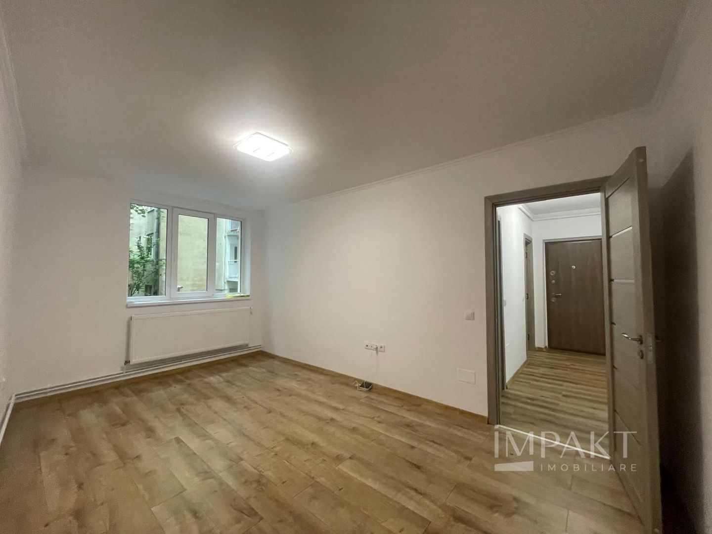 Oportunitate rară în zona Semicentrală – apartament renovat integral! - Poză 4