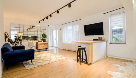 Apartament 3 camere in imobil tip vila, cu curte privata, Cluj-Napoca