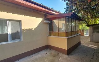 Andronache, str. Turistilor nr. 27 - Poză 2