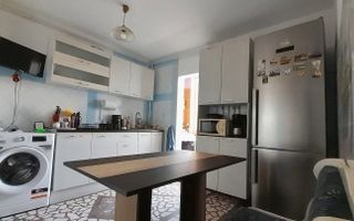 Apartament 2 camere decomandat, etaj intermediar, zona Marasti! - Poză 3