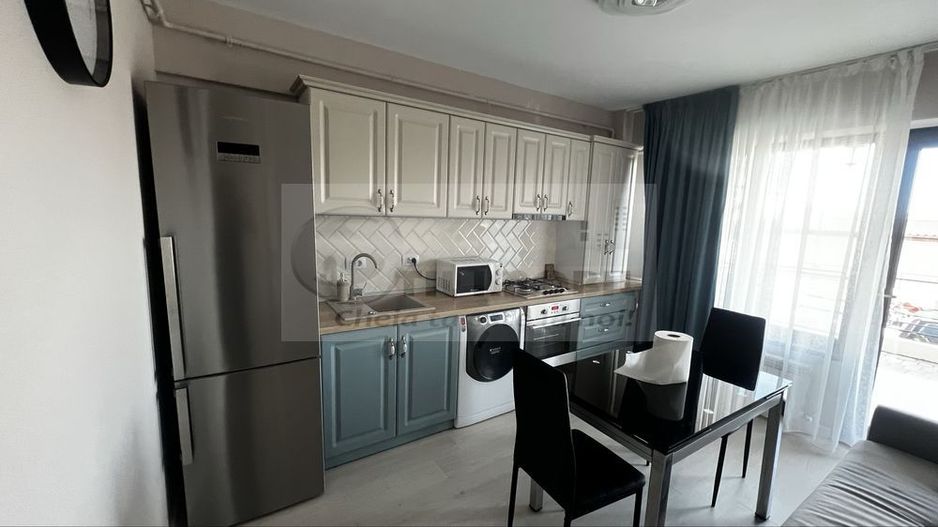 Apartament cu o camera, decomandat + terasă 13 mp + 30 mp + parcare ! - Poză 1