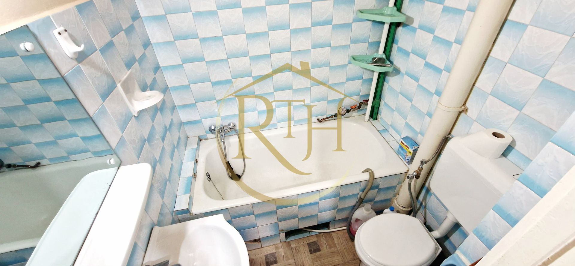 Inchiriez apartament cu 2 camere,clima centrala, zona Calea Sagului/ 300 euro. - Poză 17