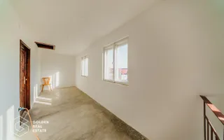 Casa cu 3 camere, garaj și teren de 569 mp, Confecții, comision 0% - Poză 11