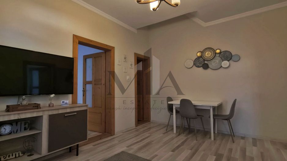 Casa de inchiriat cu 3 camere la curte comuna,  zona Centrala, Oradea - Poză 3