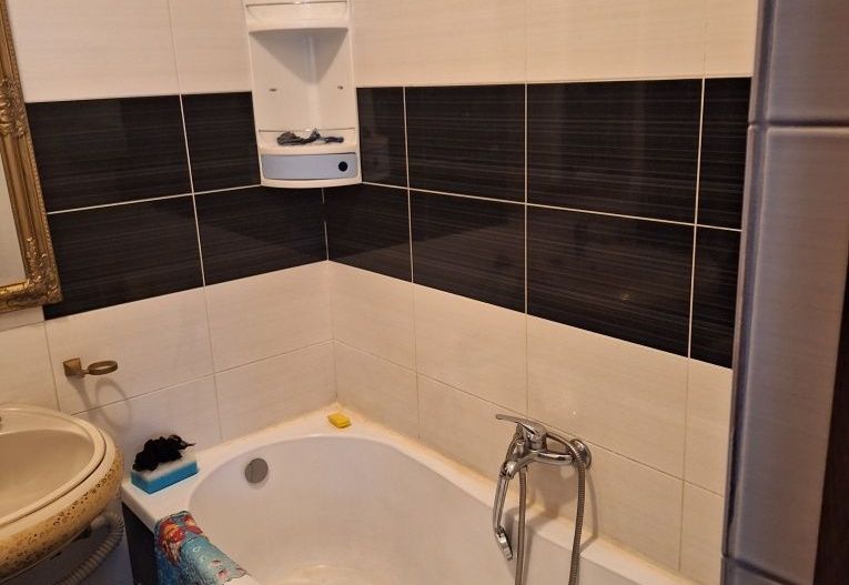 Inchiriez Apartament 2camere - Poză 6