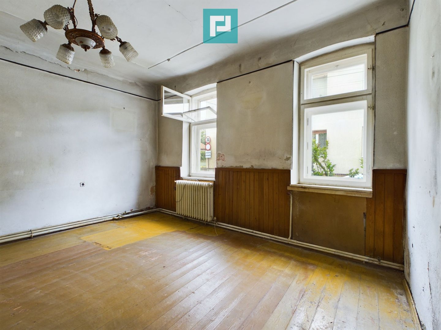 Apartament cu 3 camere ultracentral - Poză 5