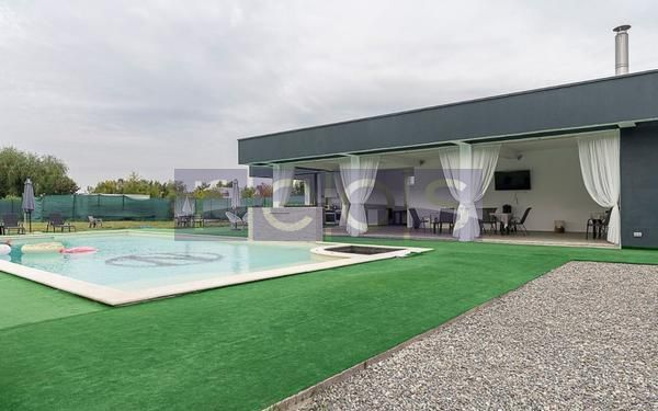 Casă individuală | 2000 mp teren | 748 mp utili | piscina | - Poză 7