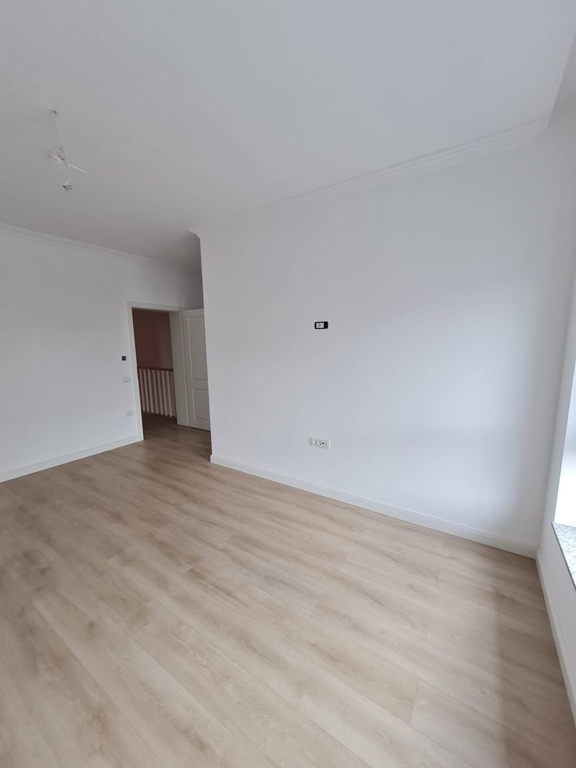 Proiect deosebit la 5 minute de Iulius Town - Poză 30