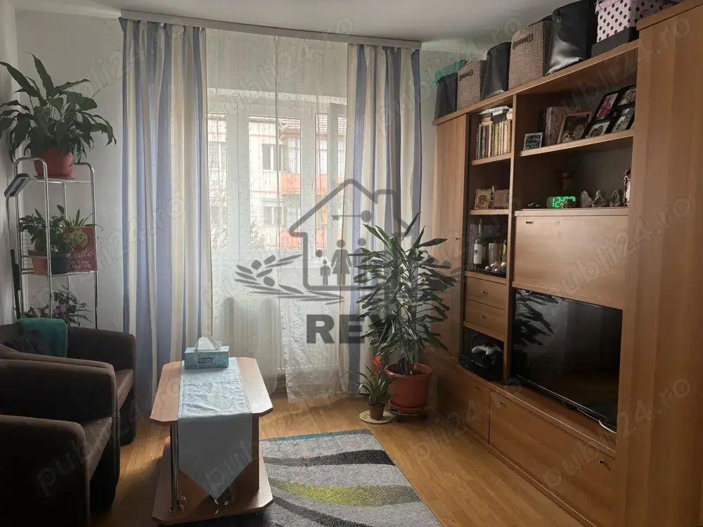 Vand apartament 2 camere Str. Nicolae Iorga/Oștirii/Mihai Viteazul - Poză 4