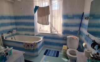 Casa 4 camere si 450 mp teren ultracentral - Poză 11